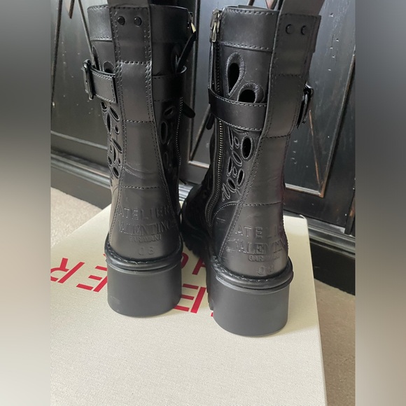 Valentino Garavani Atelier San Gallo 08 Edition Leather Combat Boots - size 37 - Picture 6 of 8